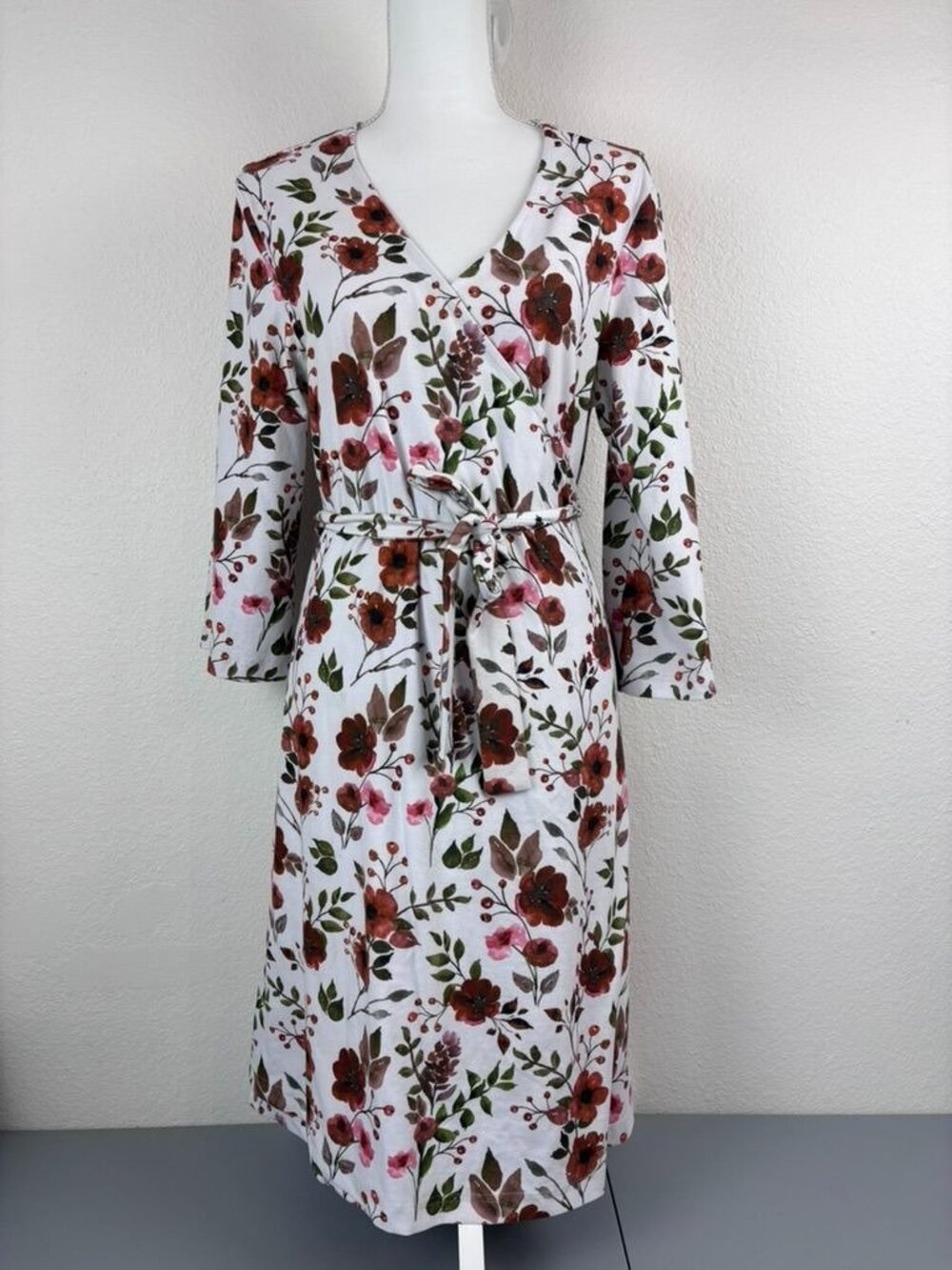 Caden Lane women's OSFM white floral kimono wrap style loungewear‎ robe